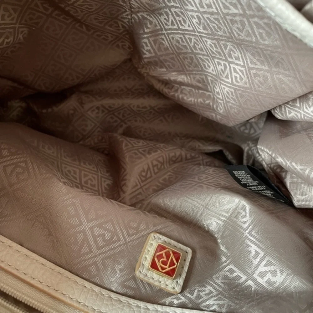 Relic Top‎ Handle Convertible Shoulder Handbag Faux Pebble Grain Leather Cream